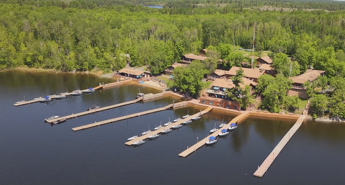 Fishing lodge vid Lake of the Woods i Kanada